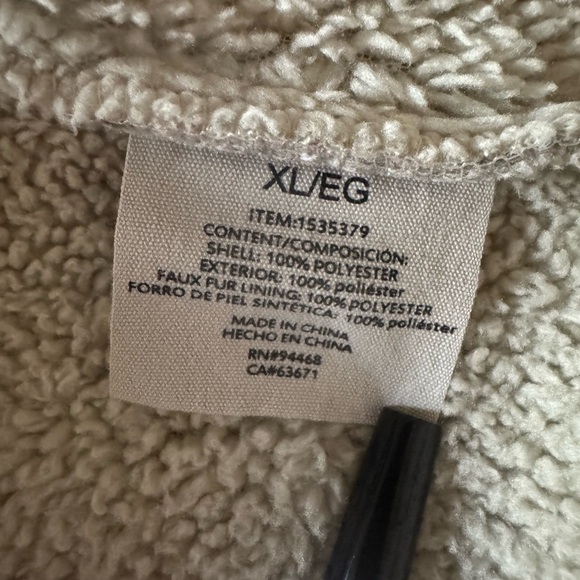 Sage Collective Plaid Women's Jacket in Pink & Gray XL faux fur inside - Picture 7 of 9